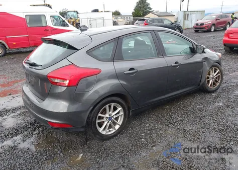 2016 Ford Focus Se z USA, uszkodzony, nr VIN 1FADP3K2XGL205126